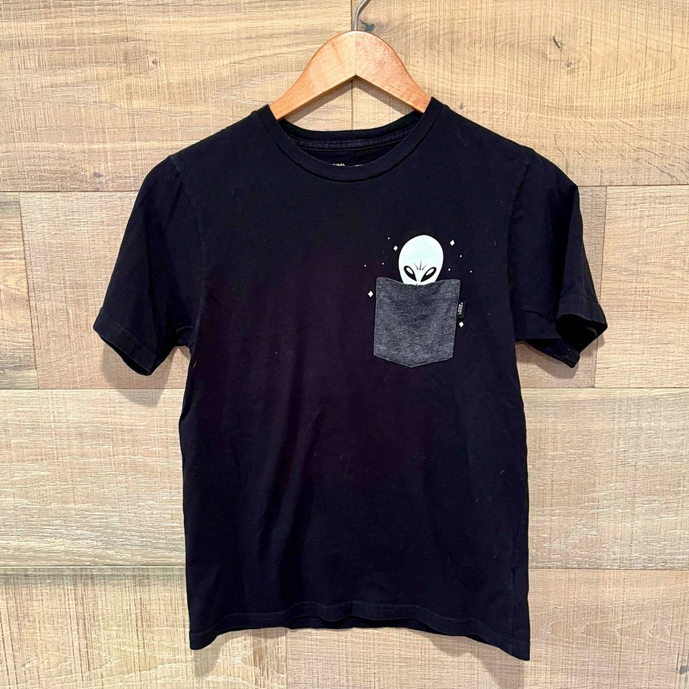 Boys Medium alien Vans t-shirt RAD 🤙